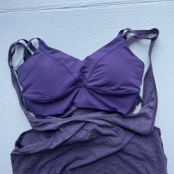 Lululemon Twist and Turn Tank Top Open Back Shelf Bra w/Pads Purple  sz XS - Picture 6 of 9